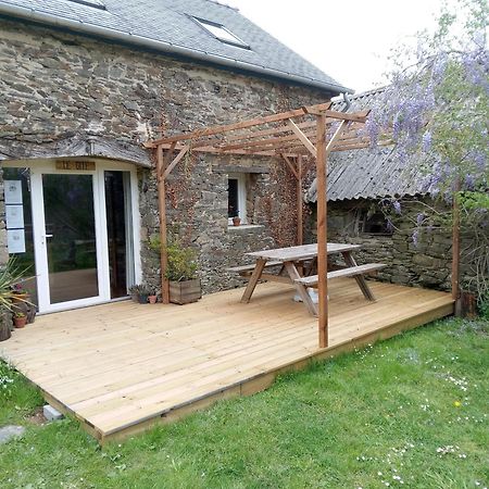 Lopérec Le Jardin Enchanteur, Chaleureuse Maison D'Hotes Eco-Responsable, Calme Et Accueillante المظهر الخارجي الصورة