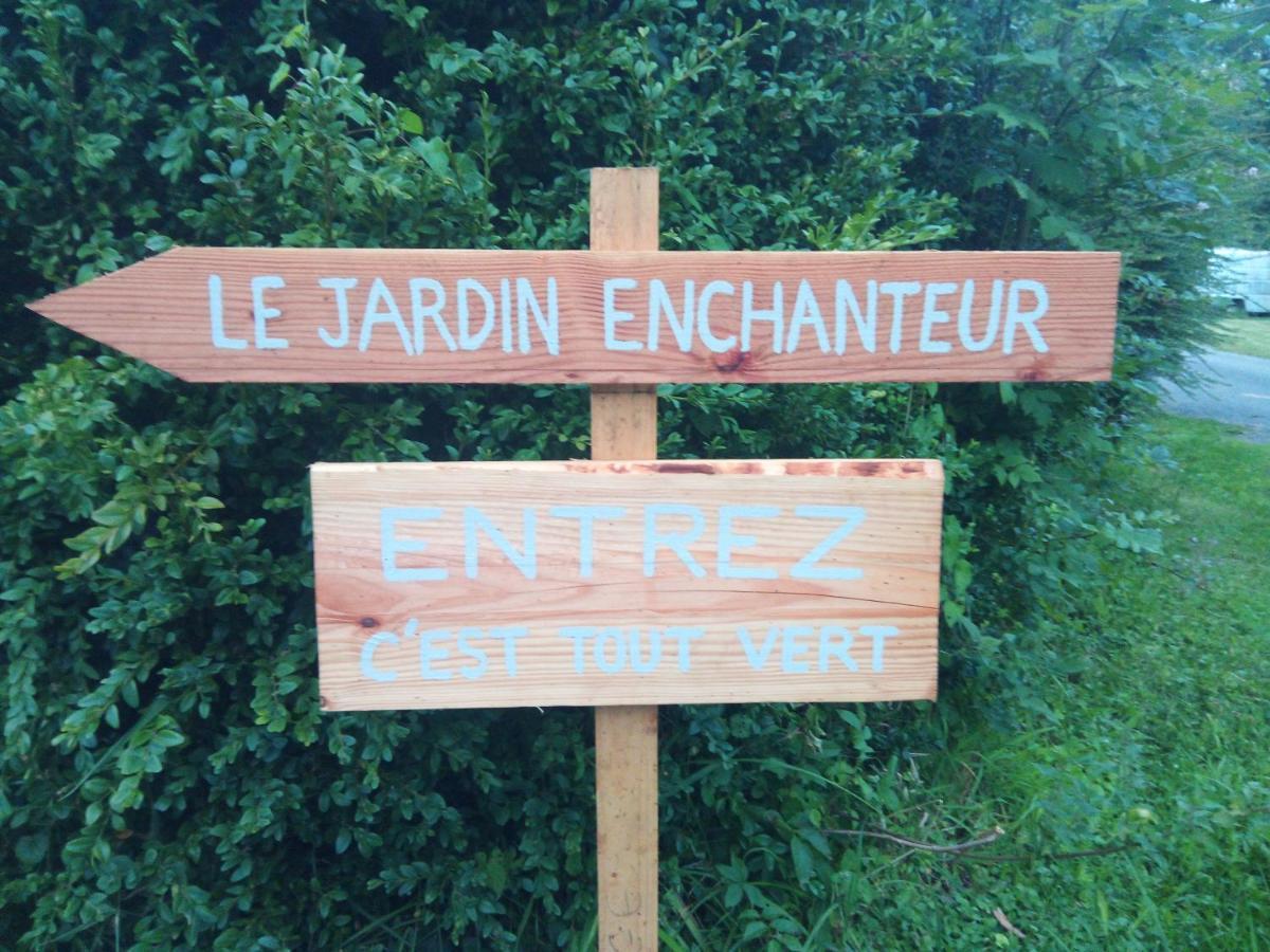 Lopérec Le Jardin Enchanteur, Chaleureuse Maison D'Hotes Eco-Responsable, Calme Et Accueillante المظهر الخارجي الصورة