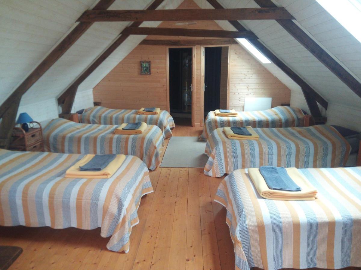 Lopérec Le Jardin Enchanteur, Chaleureuse Maison D'Hotes Eco-Responsable, Calme Et Accueillante المظهر الخارجي الصورة